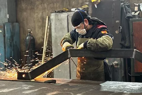 НПО Легион осветило придомовую территорию в Астрахани