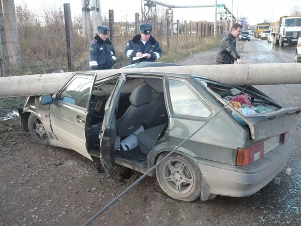 Сравнительное исследование металлических, железобетонных, деревянных опор